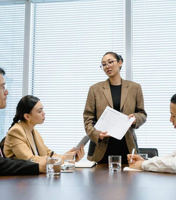 Five Major Benefits of Hiring An IT Consultant